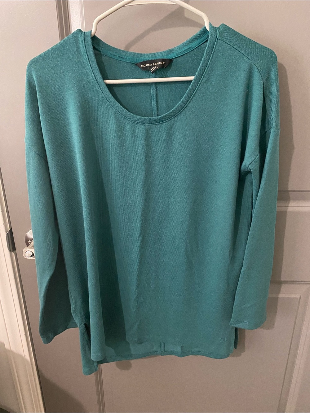 Banana Republic green Crewneck Long-Sleeve Topt